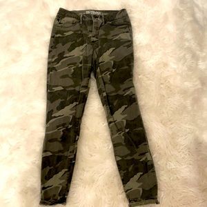 Camo jeans!